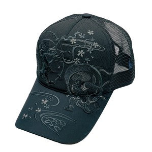 Embroidered Mesh Cap Monotone Fujin & Raijin Black