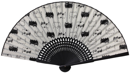 Sensu (a folding fan) three cats black